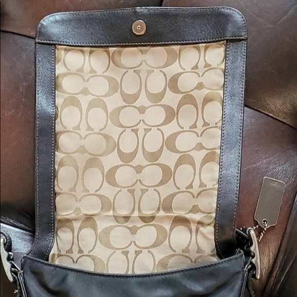 Coach black nylon/leather messenger bag #6253 - Picture 5 of 7